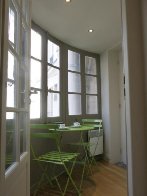  Studio Seine Odeon CityCosy  Париж